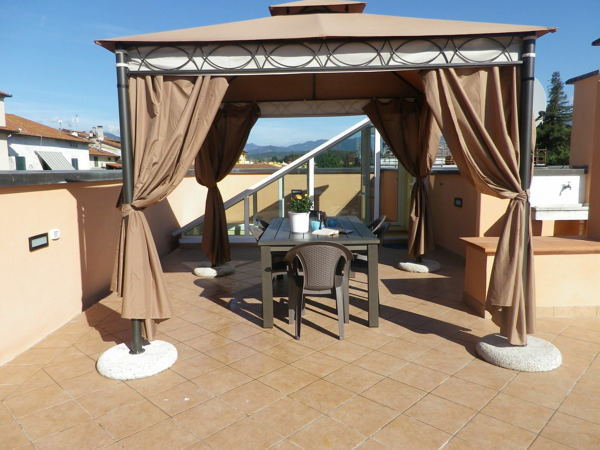Appartement La Terrazza à Lucques Extérieur photo